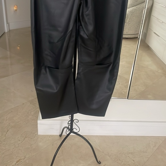 NWT STEVE MADDEN BLACK FAUX LEATHER PANTS - Picture 6 of 7